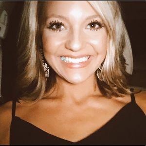 Meet your Posher, Ashtyn